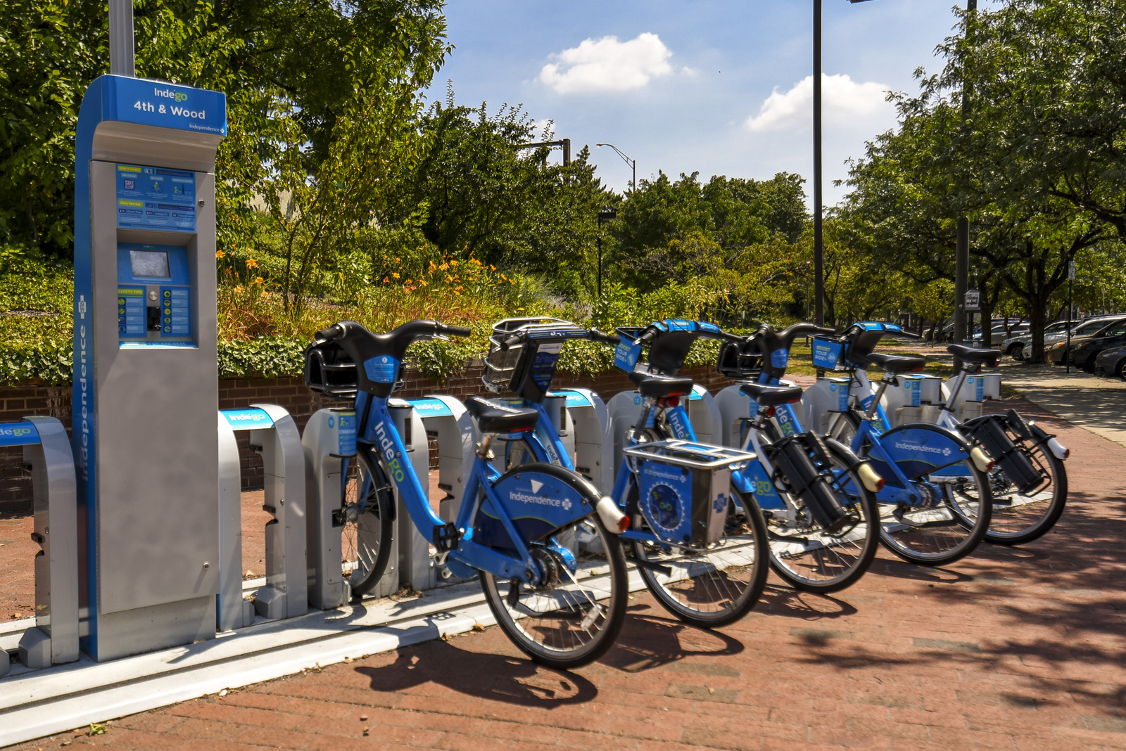 Indego bikes at 4th and Wood