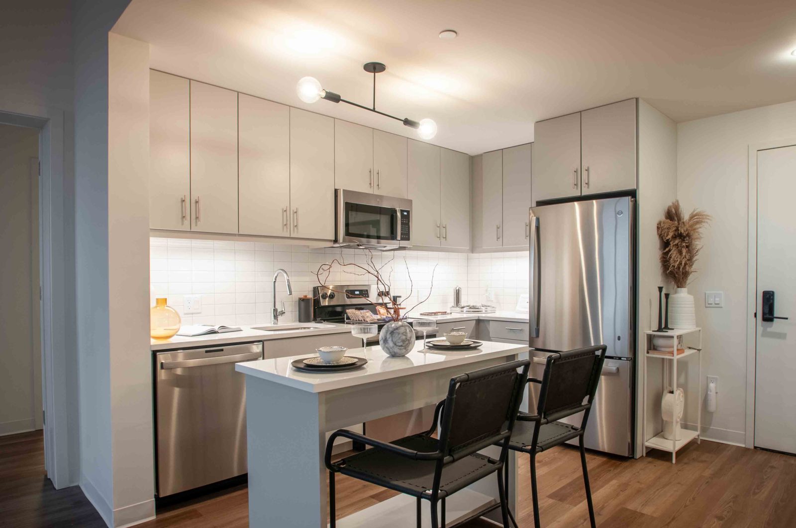 Kitchen with island